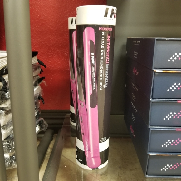 🆕️INF Titanium Tourmaline Technology Flat iron - Picture 3 of 7